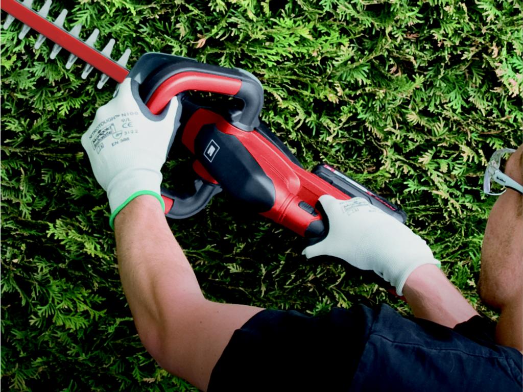Einhell 18v Cordless Hedge Trimmer Kit 46cm