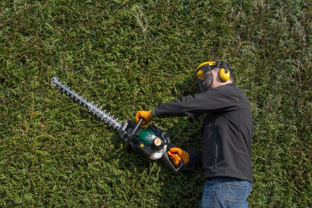 Webb 26cc Petrol Hedge Trimmer Double Sided