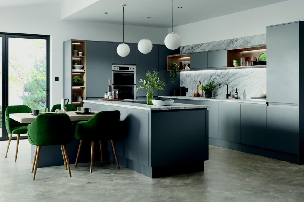 Chippendale In-Line Painted Kitchen 8 Piece Straight Layout Example