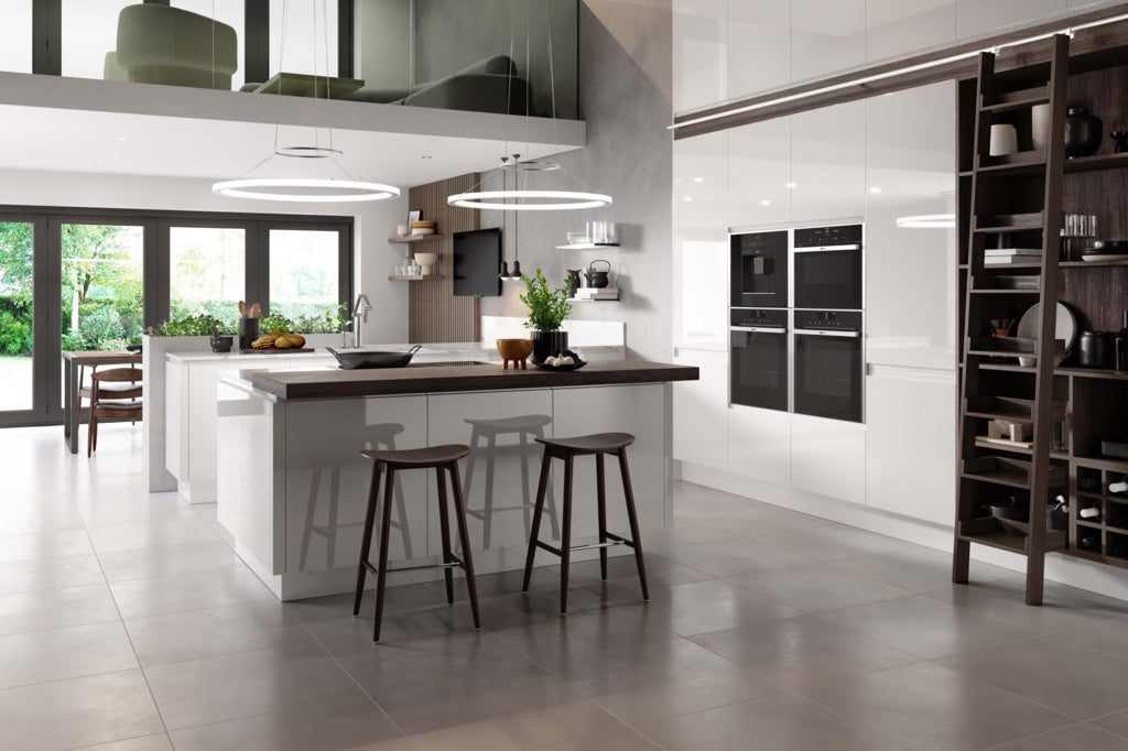 Chippendale In-Line Kitchen 8 Piece Straight Layout Example