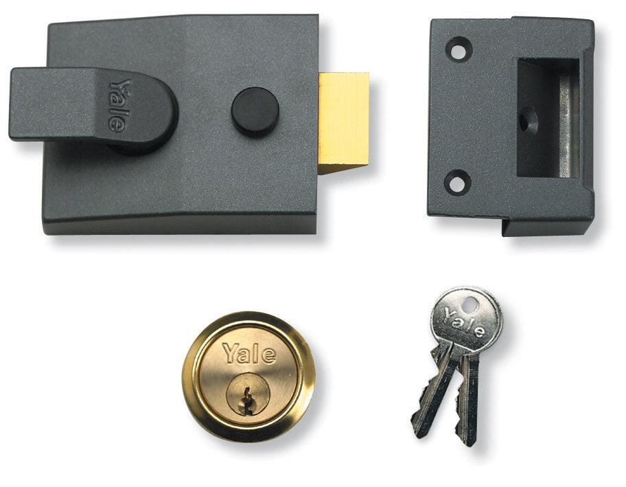 Yale Deadlocking Standard Nightlatch Security Lock 40mm