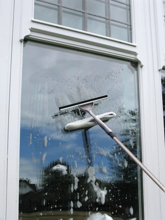 Window Cleaner