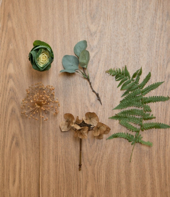 d-c-fixÂ® Self Adhesive Film - Light Oak