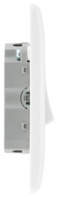 BG 3 Gang 2 Way White Round Edge Switch 10a