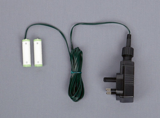 Premier Battery Replacement Adaptor 3 Volts 2 X AA