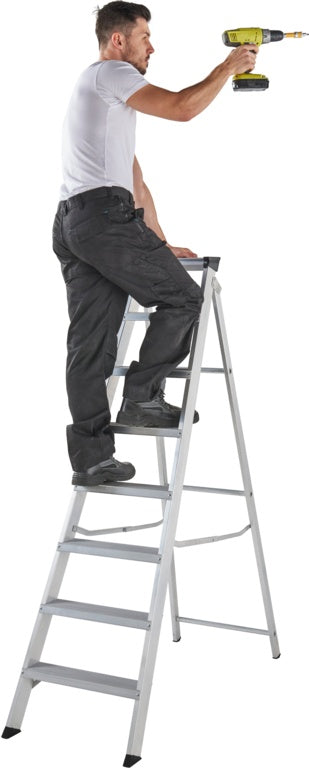 Werner Builders Stepladder