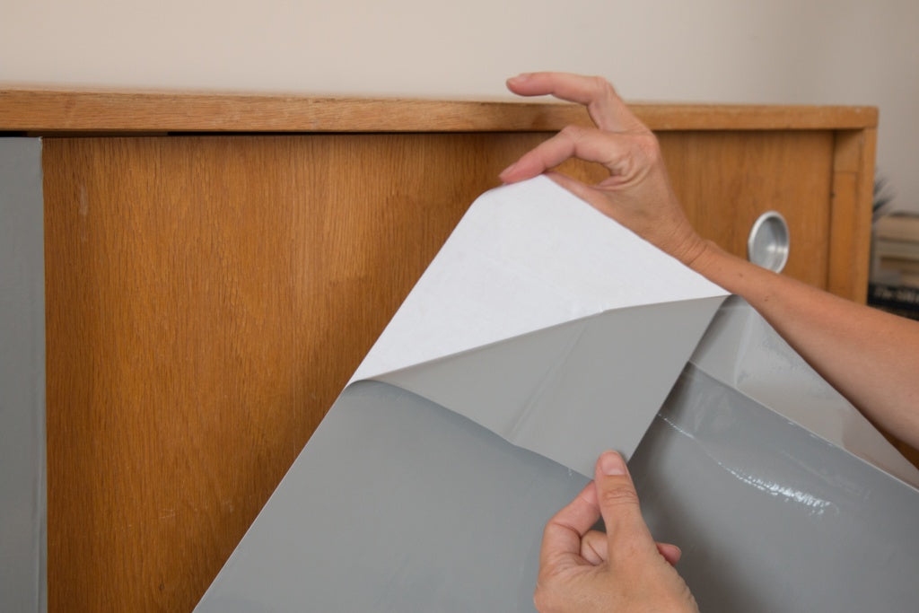 d-c-fixÂ® Self Adhesive Film - Glossy Grey
