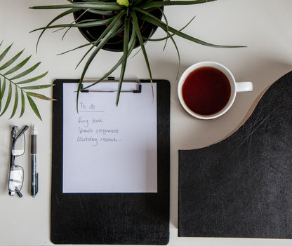 d-c-fixÂ® Self Adhesive Film - Leather Black