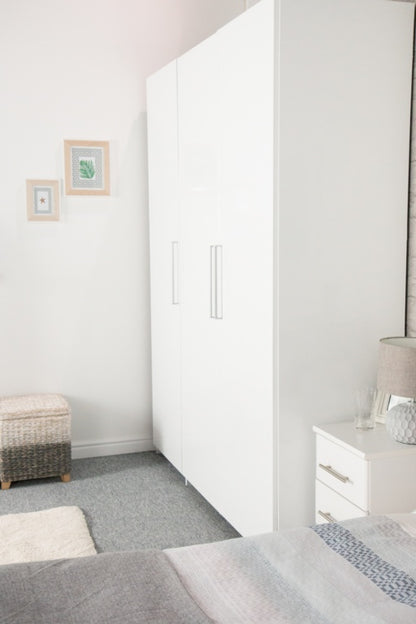 d-c-fixÂ® Self Adhesive Film - Glossy White