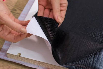 d-c-fixÂ® Self Adhesive Film - Blackwood