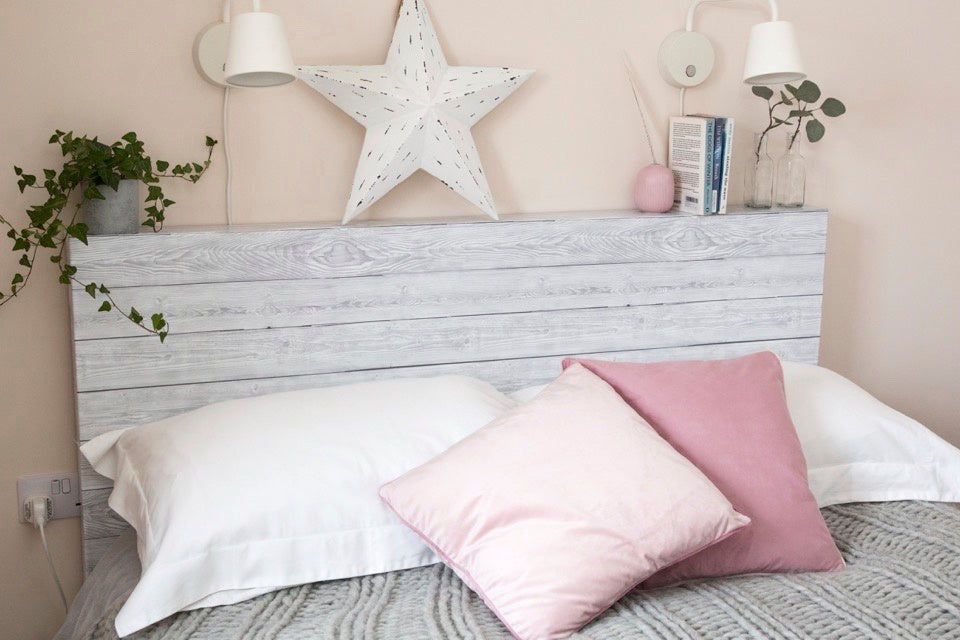 d-c-fixÂ® Self Adhesive Film - Shabby Wood