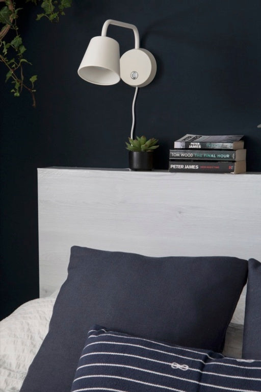 d-c-fixÂ® Self Adhesive Film - Nordic Elm