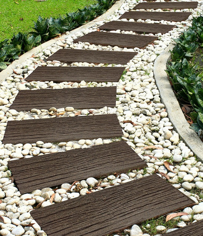 Primeur Stepping Stone Railroad Tie