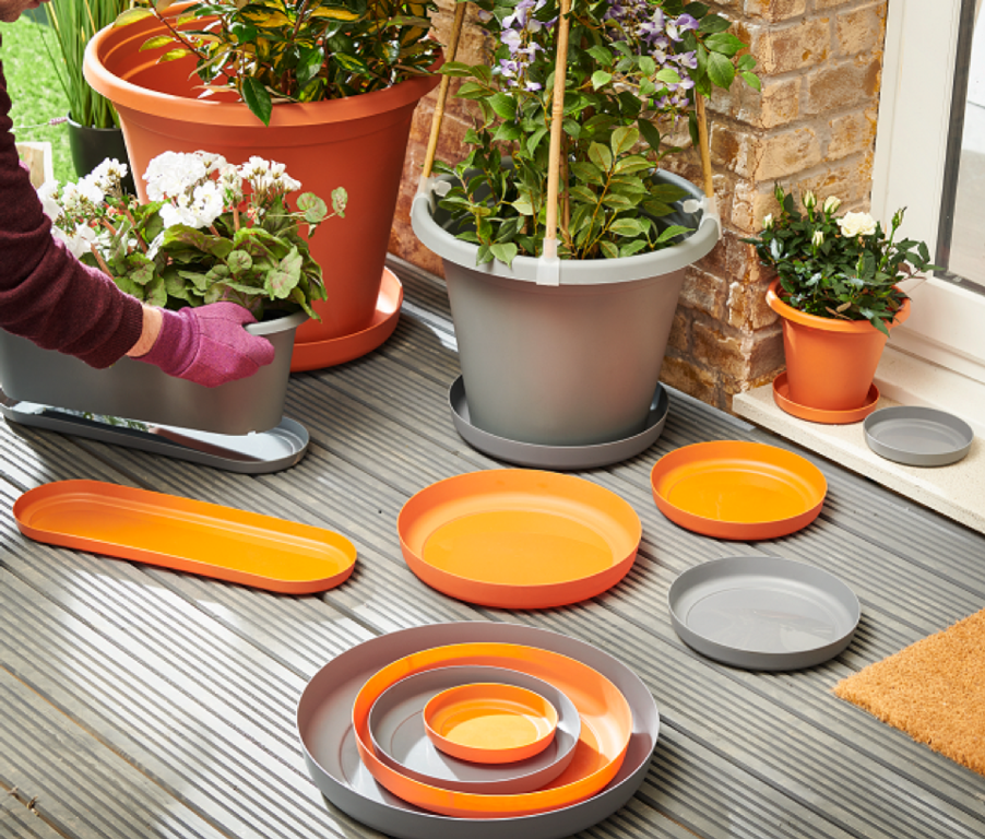 Clever Pots Plant Pot Tray Round Terracotta