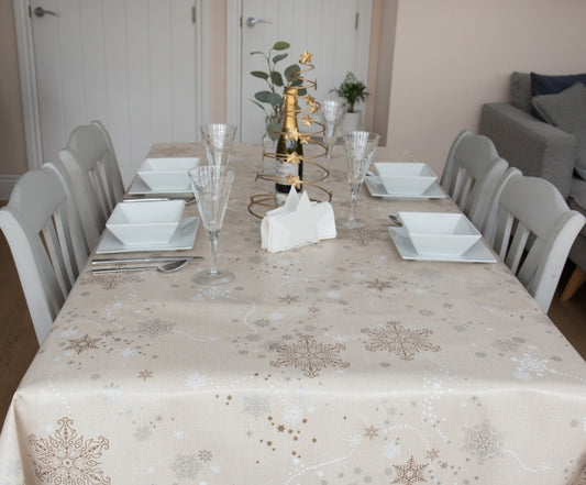 d-c-fix® Manhattan Tablecloth - Holly 20m Roll x 140cm