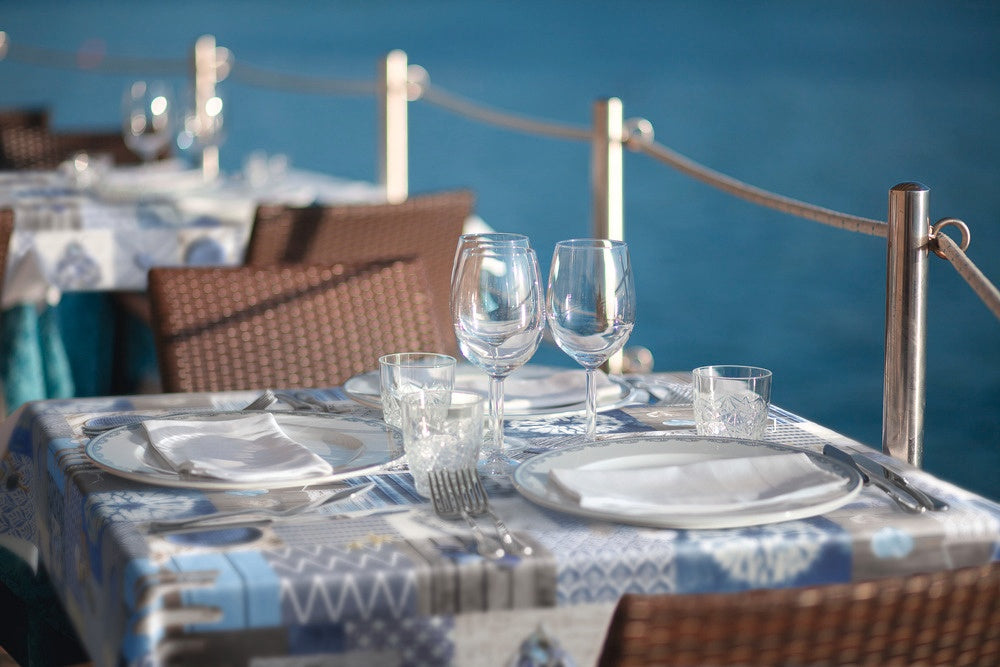 d-c-fixÂ® Manhattan Tablecloth - Sidney