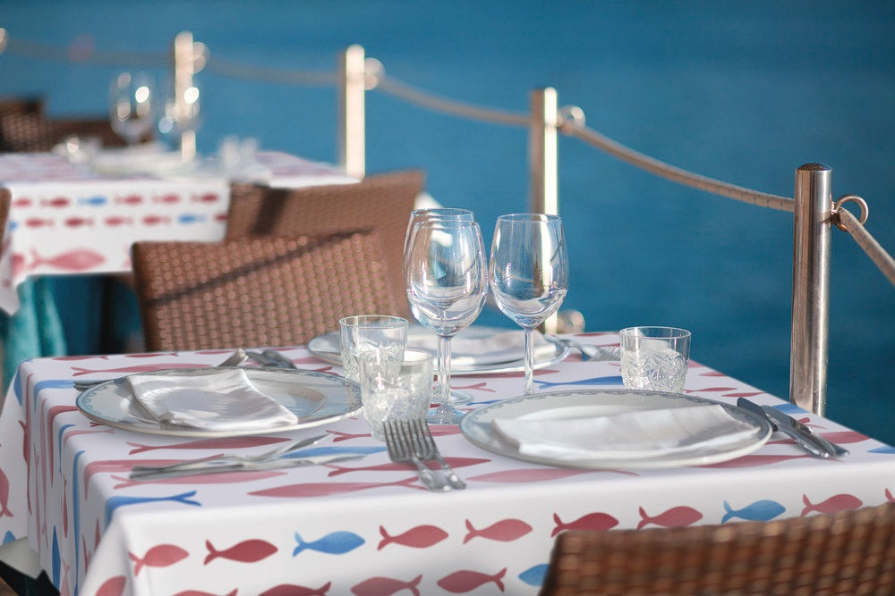 d-c-fixÂ® Food Safe Tablecloth - Reefo