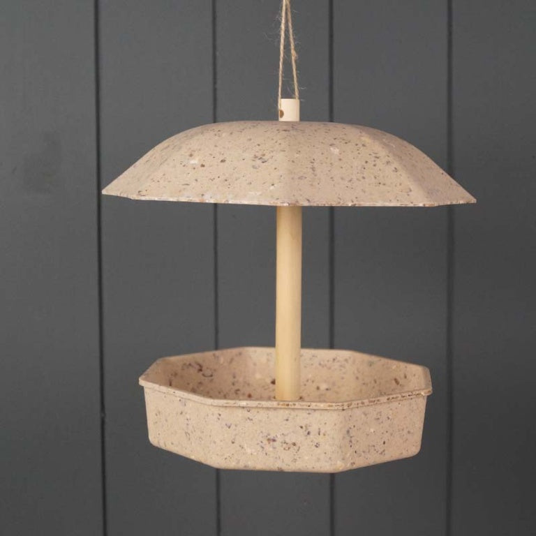 Earthy Sustainable Mealworm Feeder Nut