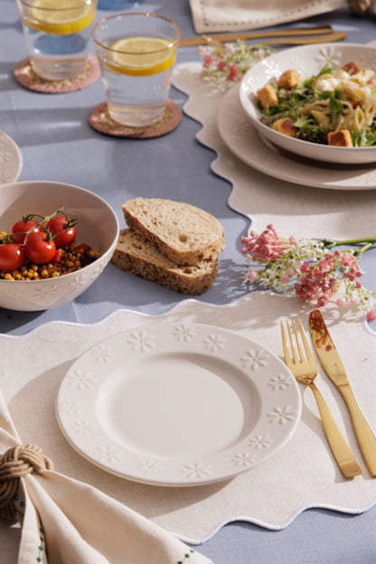 Price & Kensington Daisy Dinner Plate 27cm