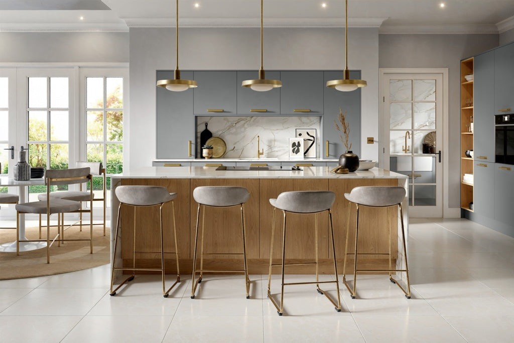 Chippendale Pure Kitchen 8 Piece Straight Layout Example