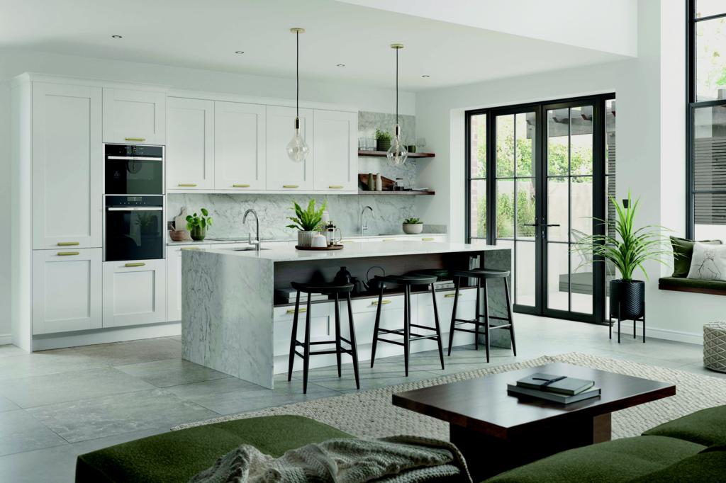 Chippendale Shaker Painted Kitchen