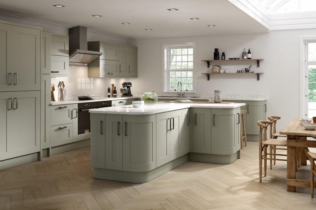 Chippendale Elegant Painted Kitchen 8 Piece Straight Layout Example