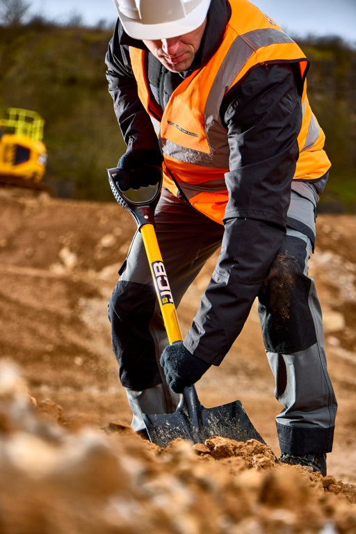 JCB No 2 Lightweight Square Mouth Shovel