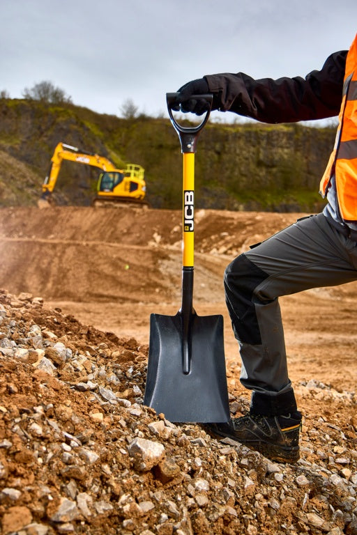 JCB No 2 Lightweight Square Mouth Shovel