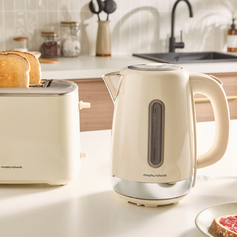 Morphy Richards Equip Cream Kettle 3000w 1.7L