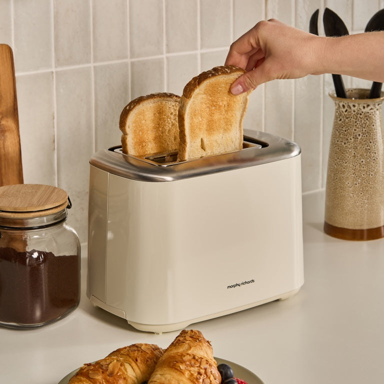 Morphy Richards Equip Toaster Cream 2 Slice