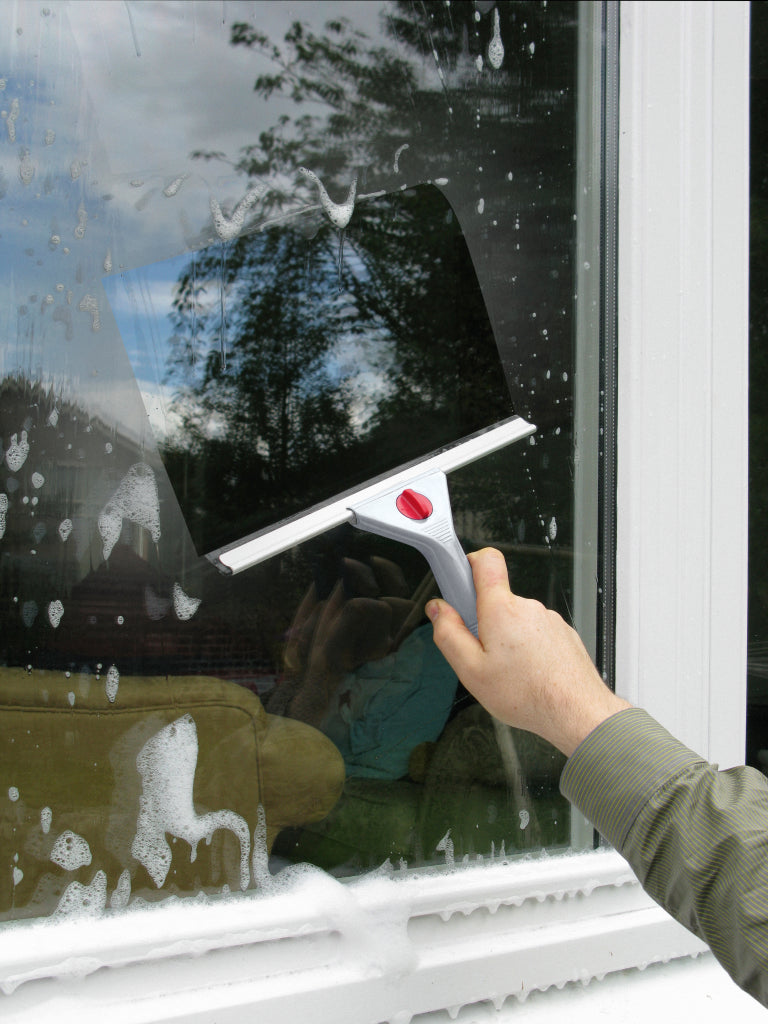 SupaHome Extendable Conservatory & Window Cleaning Set