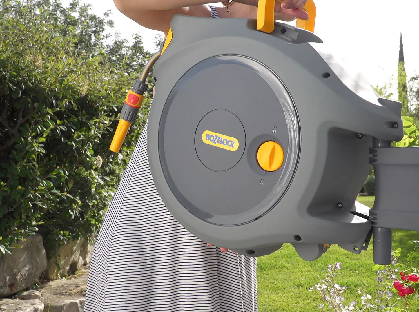Auto Reel Retractable Hose System