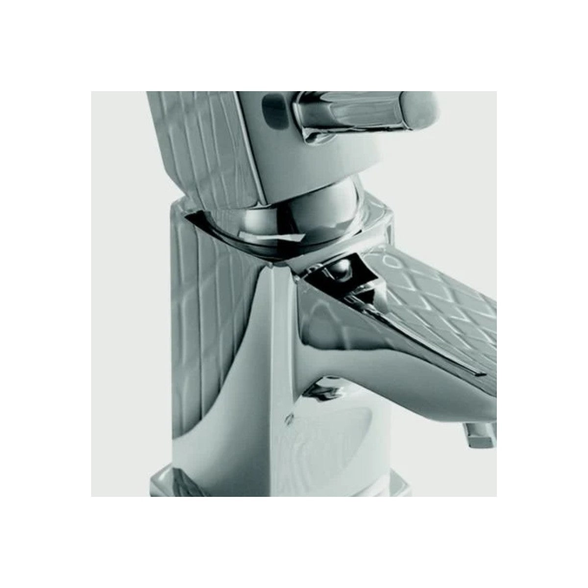 SP Bela Basin Mixer Tap - close-up